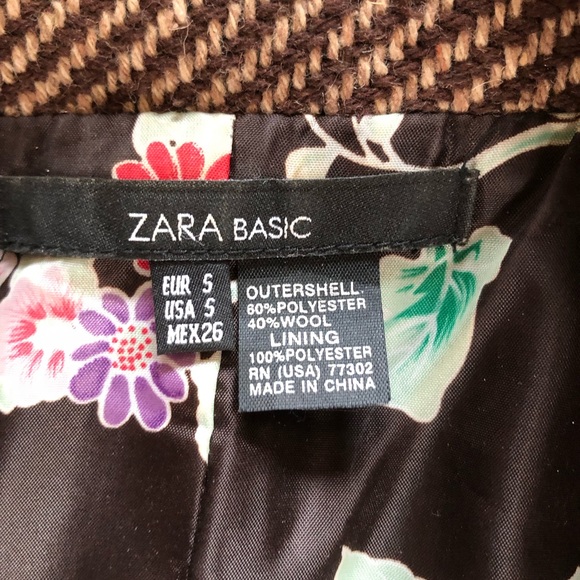 Zara Basic, Women’s Small, Fitted, Diagonal Pattern Blazer, Warm Polyester/Wool. - Picture 5 of 12